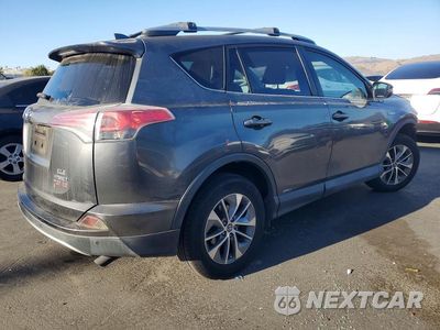 Trzecie zdjęcie samochodu z tyłu: 2017 TOYOTA RAV4 HYBRID XLE VIN:JTMRJREVXHD069957 - miniatura