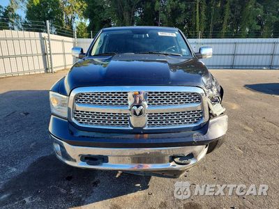 Piąte zdjęcie samochodu w środku: 2015 RAM 1500 LARAMIE VIN:1C6RR7NT2FS564410 - miniatura