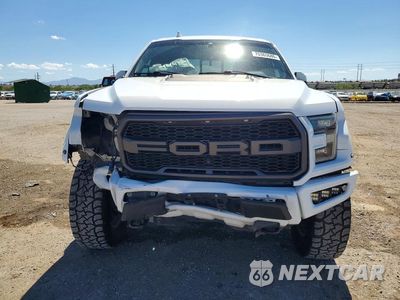 Piąte zdjęcie samochodu w środku: 2019 FORD F150 RAPTOR VIN:1FTFW1RG4KFC63283 - miniatura