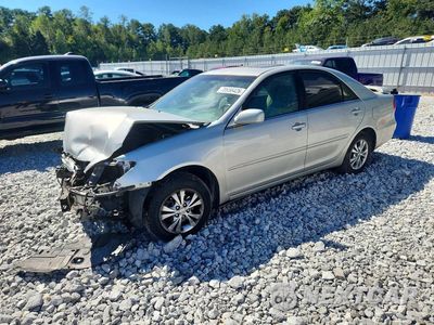 2004 TOYOTA CAMRY LE V6 4T1BF32K94U069772 - główne zdjęcie licytacji z USA - miniatura