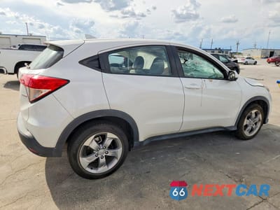 Trzecie zdjęcie samochodu z tyłu: 2022 HONDA HR-V LX VIN:3CZRU6H3XNM746743 - miniatura