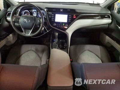 Zdjęcie 8 z 12 samochodu: 2020 TOYOTA CAMRY LE VIN:4T1C11AK8LU991490 - miniatura