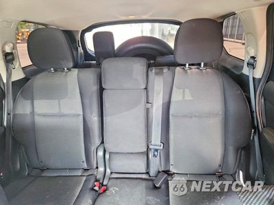 Zdjęcie 10 z 13 samochodu: 2018 NISSAN PATHFINDER SV VIN:5N1DR2MM2JC651979 - miniatura