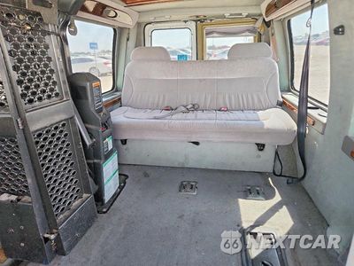 Zdjęcie 11 z 13 samochodu: 2002 FORD ECONOLINE E250 VAN VIN:1FDPE24L62HA08068 - miniatura