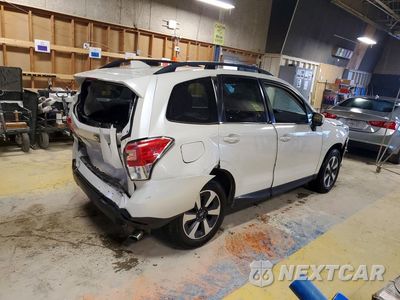 Trzecie zdjęcie samochodu z tyłu: 2017 SUBARU FORESTER 2.5I LIMITED VIN:JF2SJALC4HH566940 - miniatura