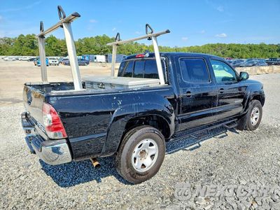 Trzecie zdjęcie samochodu z tyłu: 2015 TOYOTA TACOMA DOUBLE CAB PRERUNNER VIN:5TFJU4GNXFX065620 - miniatura