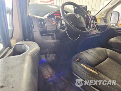 Zdjęcie 8 z 12 samochodu: 2021 RAM PROMASTER 3500 DELIVERY VAN VIN:3C6MRVJG2ME540812 - miniatura
