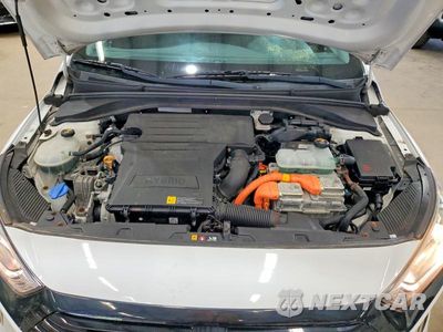 Zdjęcie 11 z 12 samochodu: 2019 HYUNDAI IONIQ BLUE VIN:KMHC65LC6KU108192 - miniatura