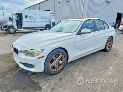 2015 BMW 320 I WBA3B1G55FNT64745 - główne zdjęcie licytacji z USA - miniatura