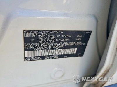 Zdjęcie 13 z 13 samochodu: 2017 TOYOTA RAV4 LE VIN:JTMZFREV1HJ143527 - miniatura