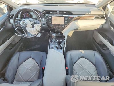 Zdjęcie 8 z 13 samochodu: 2019 TOYOTA CAMRY XLE VIN:4T1B11HK7KU780457 - miniatura
