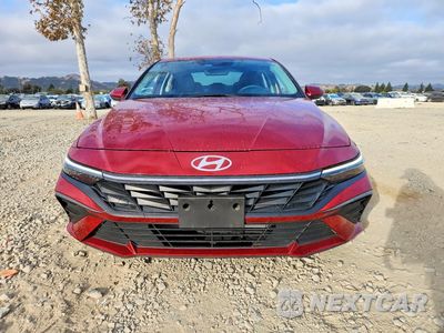 Piąte zdjęcie samochodu w środku: 2024 HYUNDAI ELANTRA SEL VIN:KMHLM4DG5RU753413 - miniatura
