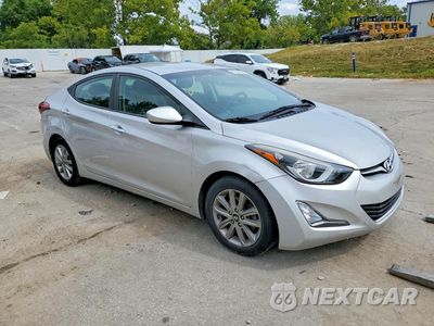 Czwarte zdjęcie samochodu z boku: 2016 HYUNDAI ELANTRA SE VIN:5NPDH4AE8GH653488 - miniatura