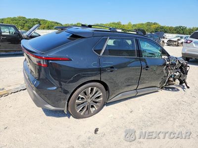 Trzecie zdjęcie samochodu z tyłu: 2026 TOYOTA BZ LIMITED VIN:JTMBCAEB7TA000690 - miniatura