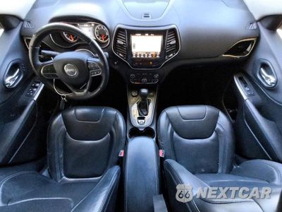 Zdjęcie 8 z 13 samochodu: 2019 JEEP CHEROKEE OVERLAND VIN:1C4PJMJN9KD173816 - miniatura