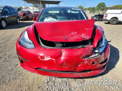 Piąte zdjęcie samochodu w środku: 2018 TESLA MODEL 3 VIN:5YJ3E1EA5JF155054 - miniatura