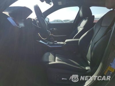 Zdjęcie 7 z 13 samochodu: 2021 BMW 330E VIN:3MW5P7J09M8B62615 - miniatura