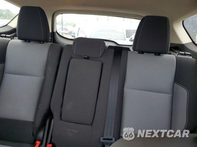 Zdjęcie 10 z 13 samochodu: 2017 FORD ESCAPE SE VIN:1FMCU9GDXHUC96367 - miniatura
