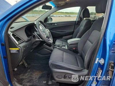 Zdjęcie 7 z 12 samochodu: 2017 HYUNDAI TUCSON SE VIN:KM8J33A41HU467426 - miniatura