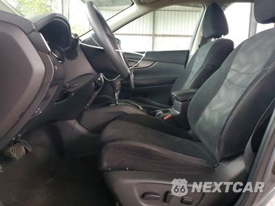 Zdjęcie 7 z 13 samochodu: 2016 NISSAN ROGUE SV VIN:5N1AT2MV8GC892676 - miniatura