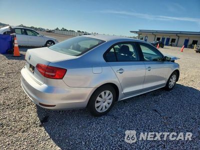 Trzecie zdjęcie samochodu z tyłu: 2015 VOLKSWAGEN JETTA BASE VIN:3VW2K7AJ1FM313225 - miniatura