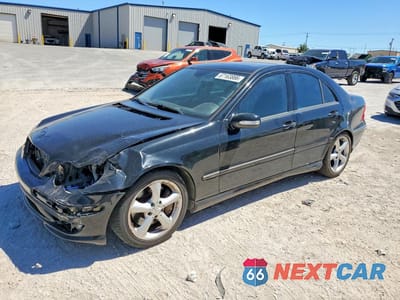 2005 MERCEDES-BENZ C 230K SPORT SEDAN WDBRF40J15A784467 - główne zdjęcie licytacji z USA - miniatura