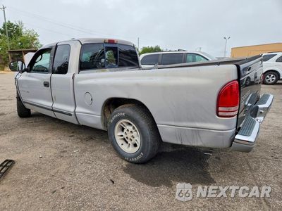 Drugie zdjęcie samochodu z przodu: 2000 DODGE DAKOTA VIN:1B7GL22X8YS637326 - miniatura