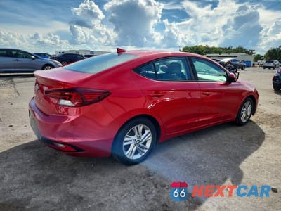 Trzecie zdjęcie samochodu z tyłu: 2020 HYUNDAI ELANTRA SEL VIN:5NPD84LF7LH551731 - miniatura