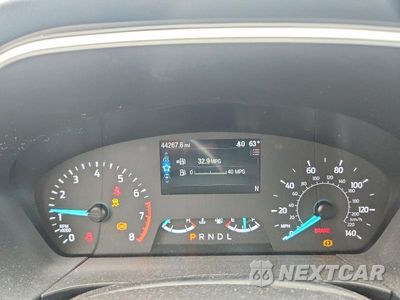 Zdjęcie 9 z 13 samochodu: 2022 FORD ESCAPE SE VIN:1FMCU9G63NUA58857 - miniatura