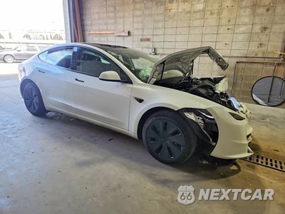 Czwarte zdjęcie samochodu z boku: 2025 TESLA MODEL 3 VIN:5YJ3E1EA6SF904817 - miniatura