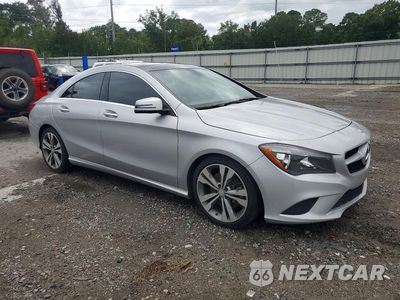 Czwarte zdjęcie samochodu z boku: 2016 MERCEDES-BENZ CLA 250 VIN:WDDSJ4EB6GN290416 - miniatura