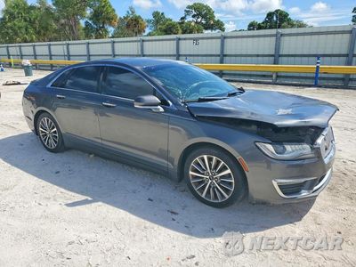 Czwarte zdjęcie samochodu z boku: 2019 LINCOLN MKZ VIN:3LN6L5A99KR608089 - miniatura