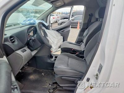 Zdjęcie 7 z 14 samochodu: 2021 NISSAN NV200 2.5S VIN:3N6CM0KN9MK708818 - miniatura