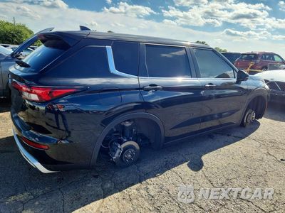 Trzecie zdjęcie samochodu z tyłu: 2023 MITSUBISHI OUTLANDER SE VIN:JA4J4UA83PZ051030 - miniatura