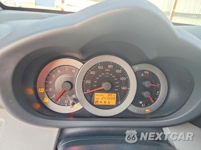 Zdjęcie 9 z 13 samochodu: 2008 TOYOTA RAV4 LIMITED VIN:JTMBK31V486045997 - miniatura