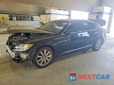 2011 LEXUS LS 460 JTHBL5EF2B5106061 - główne zdjęcie licytacji z USA - miniatura