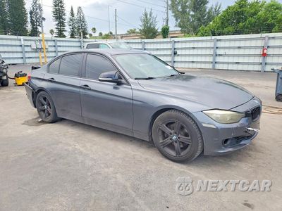 Czwarte zdjęcie samochodu z boku: 2013 BMW 328 I VIN:WBA3A5C53DF601465 - miniatura
