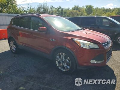 Czwarte zdjęcie samochodu z boku: 2014 FORD ESCAPE SE VIN:1FMCU9G99EUA66116 - miniatura
