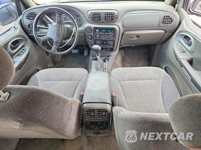 Zdjęcie 8 z 12 samochodu: 2003 CHEVROLET TRAILBLAZER VIN:1GNDS13S432305158 - miniatura