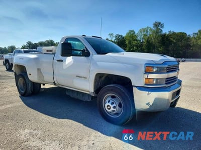 Czwarte zdjęcie samochodu z boku: 2017 CHEVROLET SILVERADO K3500 VIN:1GC3KYCY8HZ292348 - miniatura