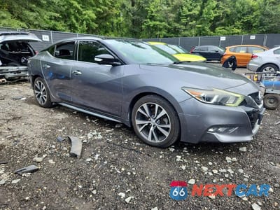 Czwarte zdjęcie samochodu z boku: 2016 NISSAN MAXIMA PLATINUM VIN:1N4AA6AP6GC429030 - miniatura