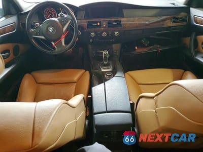 Zdjęcie 8 z 12 samochodu: 2010 BMW 5 SERIES I VIN:WBANW1C54AC164625 - miniatura
