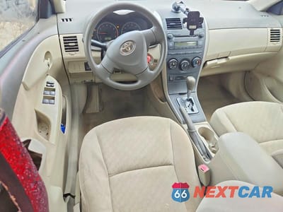 Zdjęcie 8 z 12 samochodu: 2009 TOYOTA COROLLA LE VIN:JTDBL40E599094758 - miniatura