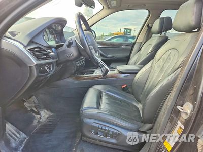 Zdjęcie 7 z 13 samochodu: 2015 BMW X5 XDRIVE35D VIN:5UXKS4C5XF0N09585 - miniatura