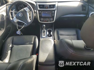 Zdjęcie 8 z 12 samochodu: 2018 NISSAN ALTIMA 2.5 SR VIN:1N4AL3AP3JC298798 - miniatura