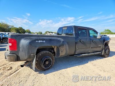 Trzecie zdjęcie samochodu z tyłu: 2013 CHEVROLET SILVERADO K3500 LTZ VIN:1GC4K1C8XDF158495 - miniatura