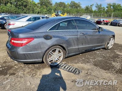 Trzecie zdjęcie samochodu z tyłu: 2010 MERCEDES-BENZ E 550 VIN:WDDKJ7CB2AF000405 - miniatura