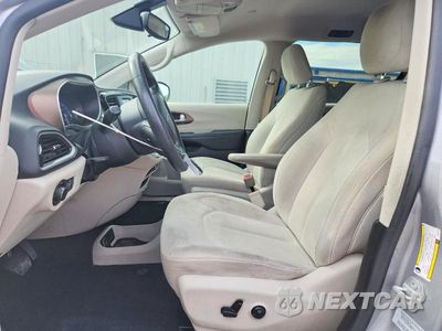 Zdjęcie 7 z 13 samochodu: 2017 CHRYSLER PACIFICA LX VIN:2C4RC1CG7HR501580 - miniatura