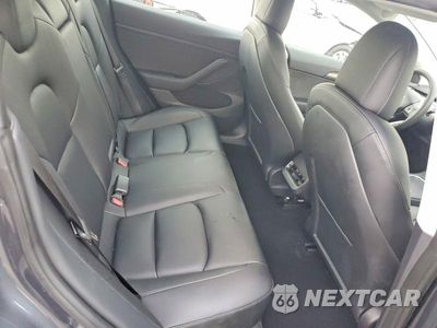 Zdjęcie 10 z 12 samochodu: 2023 TESLA MODEL 3 VIN:5YJ3E1ECXPF413529 - miniatura