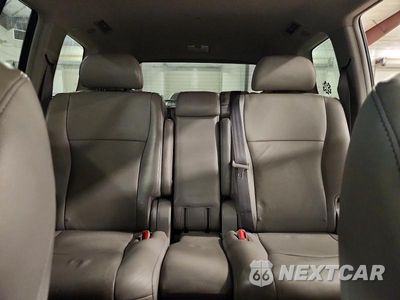 Zdjęcie 10 z 13 samochodu: 2012 TOYOTA HIGHLANDER SE VIN:5TDBK3EH2CS112450 - miniatura